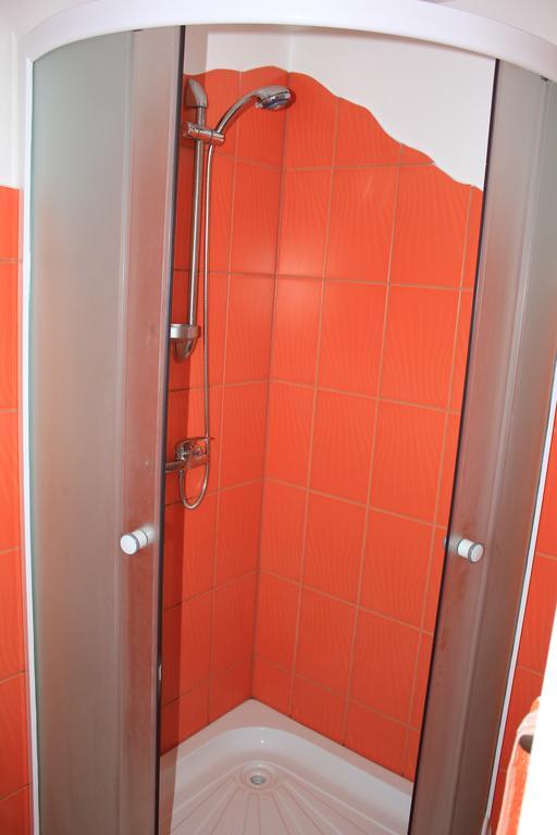 Timi Kulcsoshaz Hotell Lăzarea Eksteriør bilde